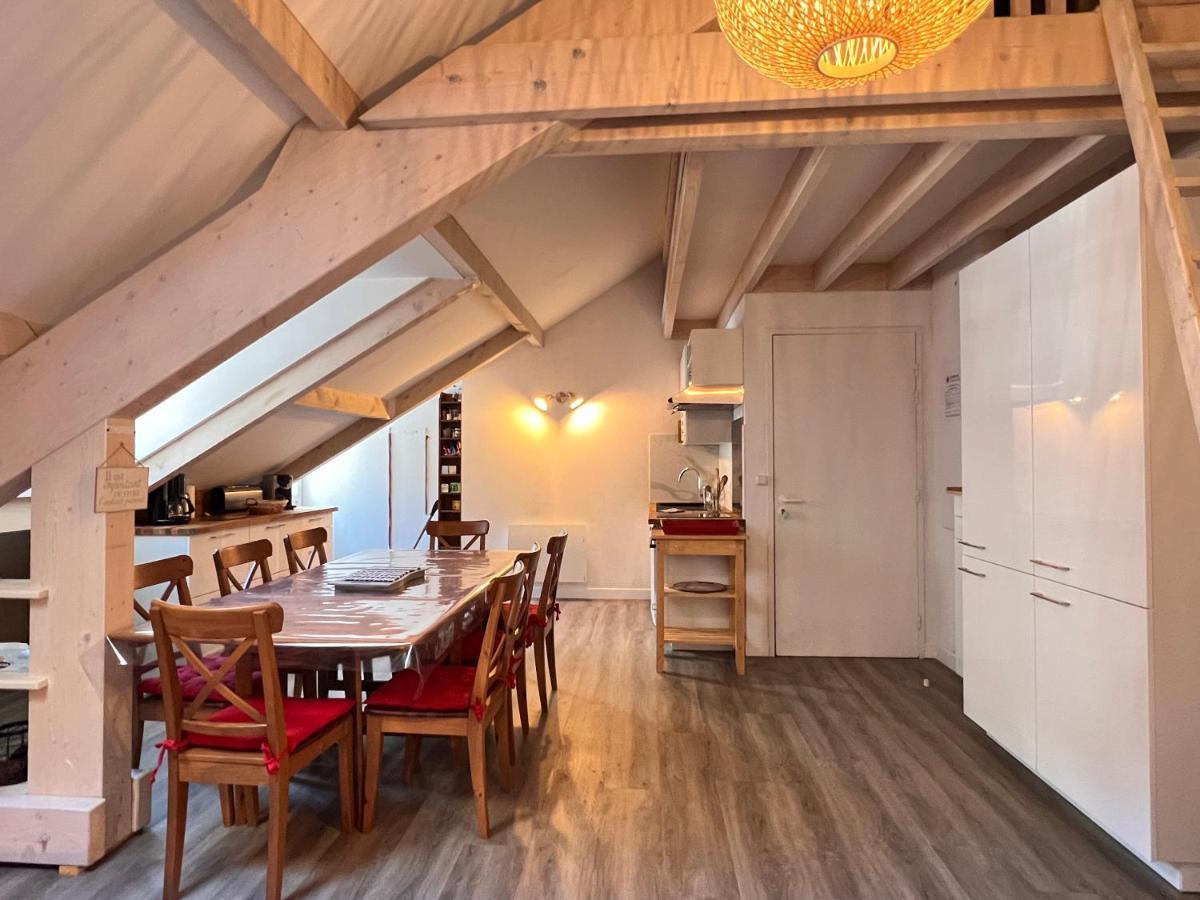 Place De La Mairie T2 Type Loft 70M2 Terrasse 35M2 Cauterets Exteriér fotografie